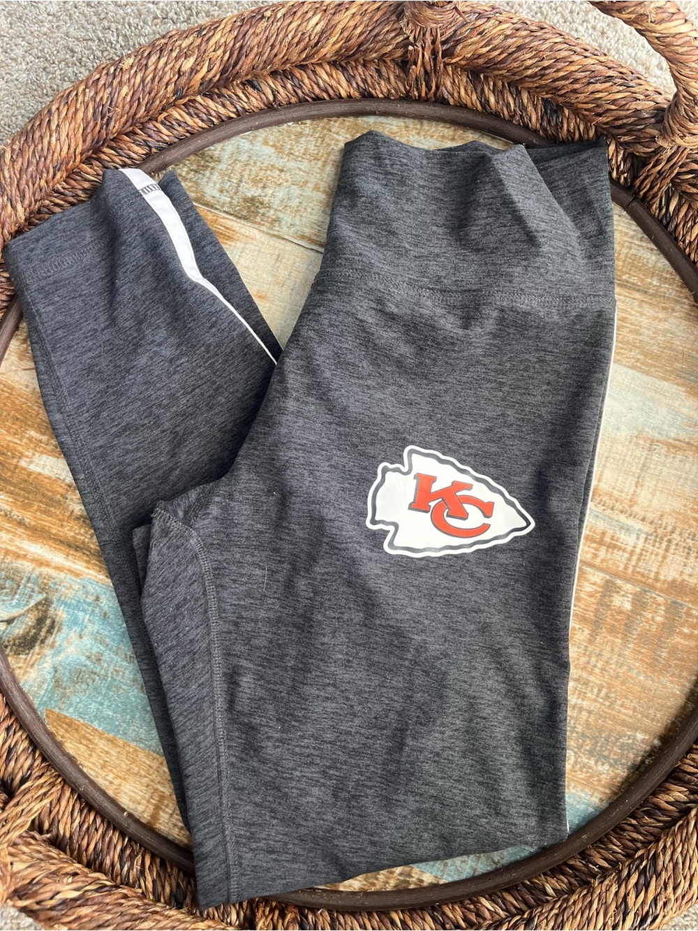 Kansas City Chief Gray Athletic Leggings